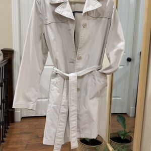 Flattering Old Navy Beige Trench Coat